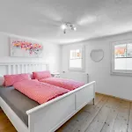 Haus Alpenblick Сasa de vacaciones Oetz